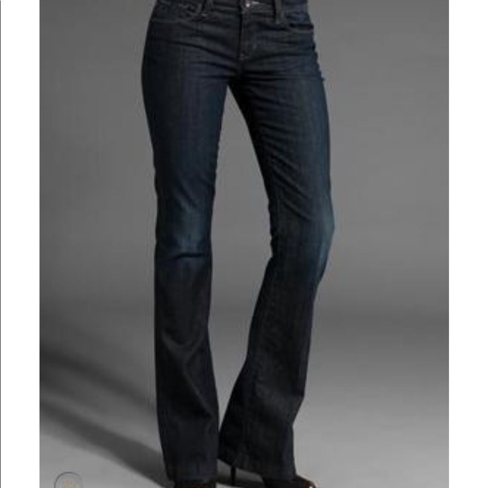 Joes Jeans The Honey Booty Fit in Marissa Size 27